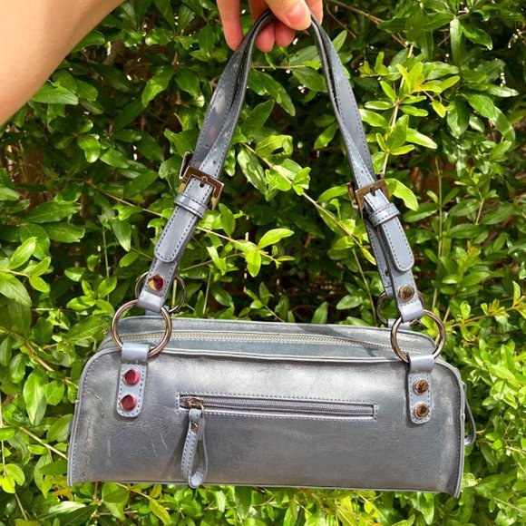 VINTAGE GUESS Y2K HANDBAG NEW WITH TAGS! - Picture 3 of 16